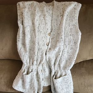 Sweater vest